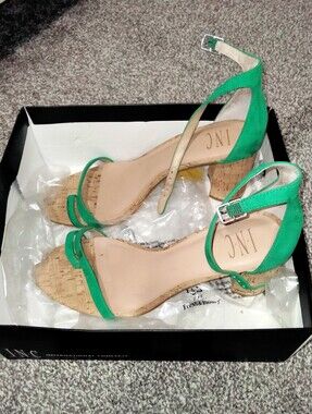Emerald Green Sandals for Sale up to 90% Off: Poshmark
